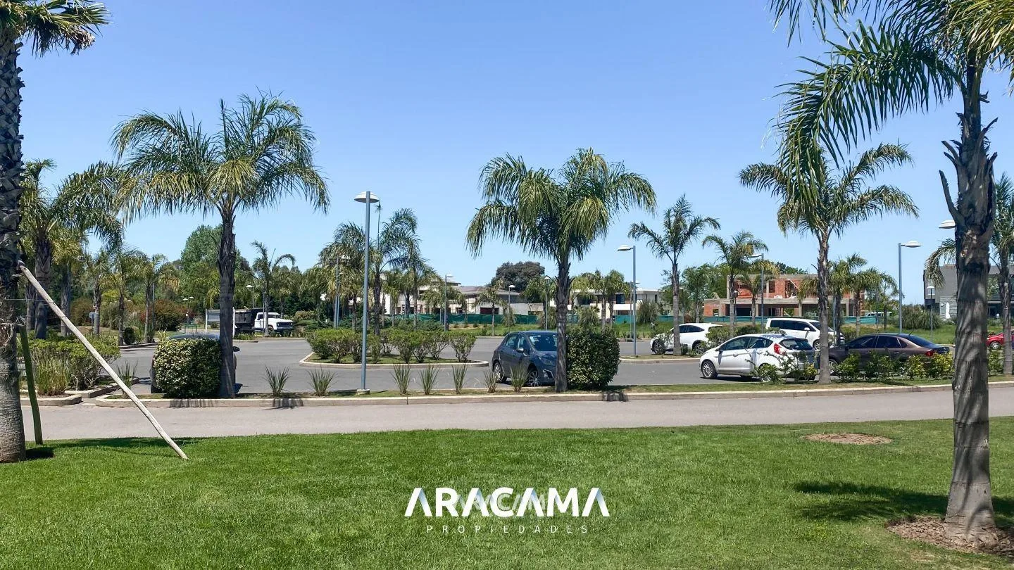 Lote en Venta en Terralagos – Canning
