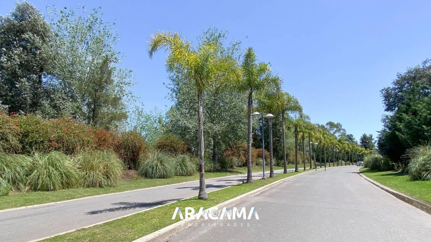 Lote en Venta en Terralagos – Canning