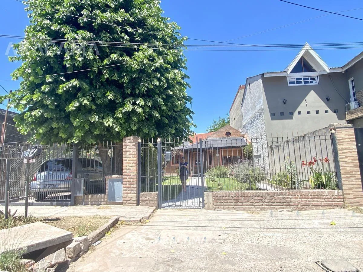 Casa en Venta en Canning