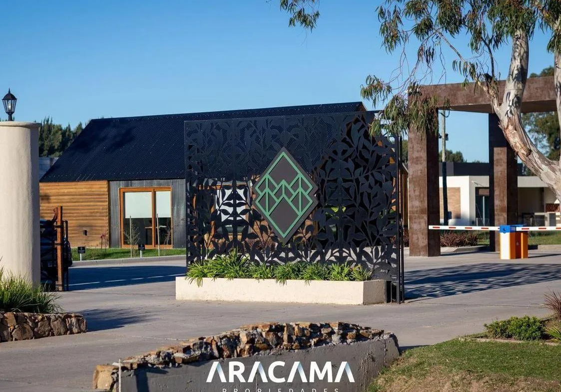 Lote en VENTA Lares de Canning