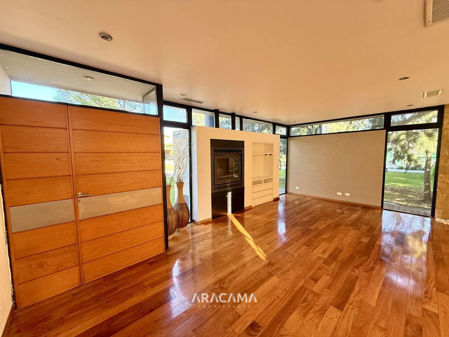 Casa en Venta en El Principado – Canning