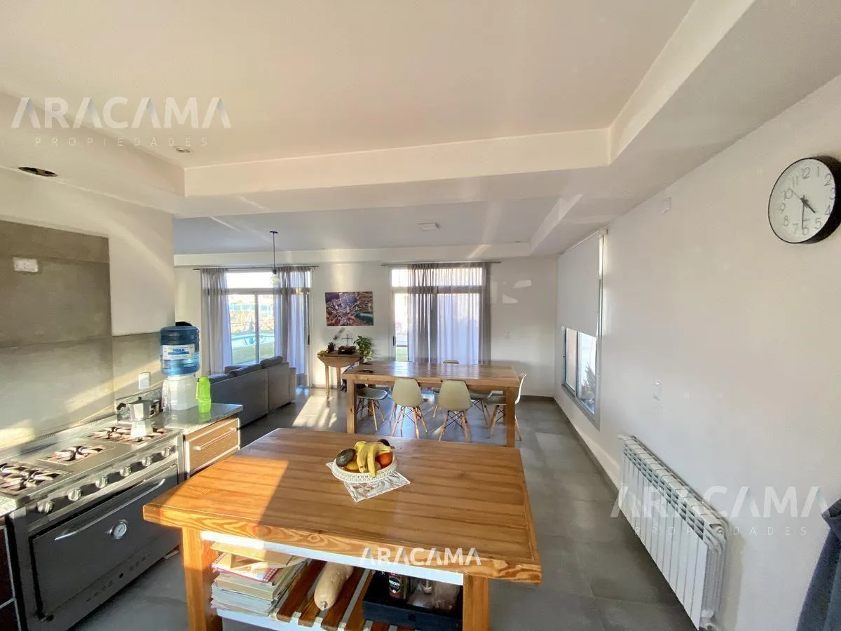 Casa en Venta en Santa Ines – Canning
