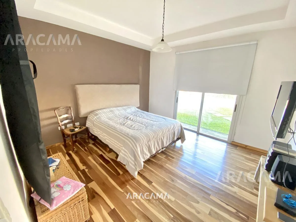 Casa en Venta en Santa Ines – Canning